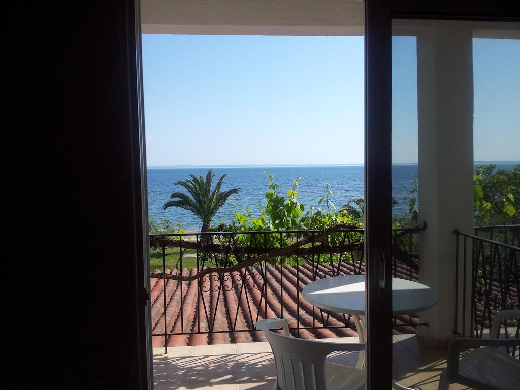 גראקיני Afroditi Beach מראה חיצוני תמונה